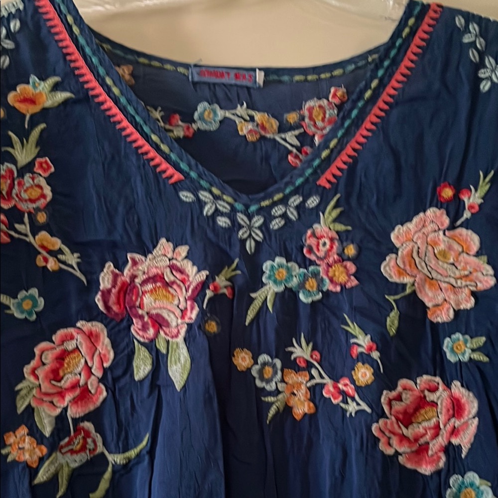 Johnny Was Navy Floral Embroidered Blouse - Picture 2 of 8
